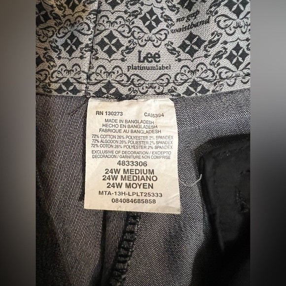 Lee Women’s Jeans Platinum Label Straight Leg Jeans Plus Size 24W - Picture 6 of 8